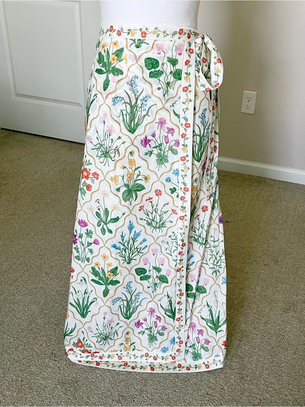 NWT Polagram White Floral Wrap Maxi Skirt Size 3X
